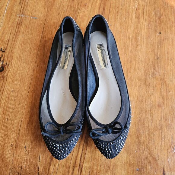 INC International Concepts "Corsica" Black Bejeweled Pointed Toe Bow Flats 8M - Picture 2 of 7